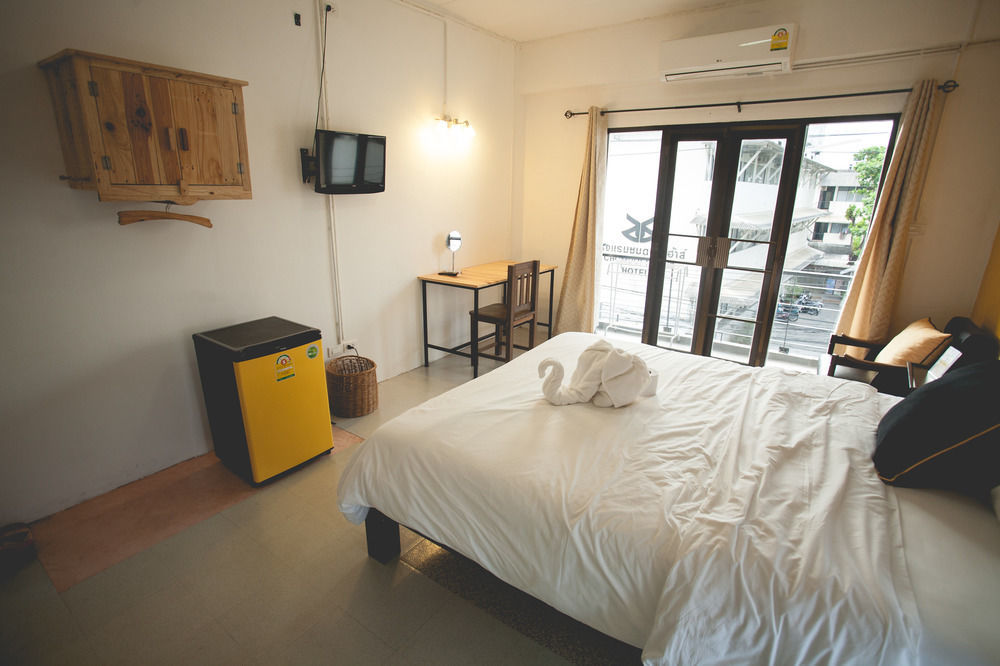 Isleep Guesthouse Chiang Mai Exterior foto